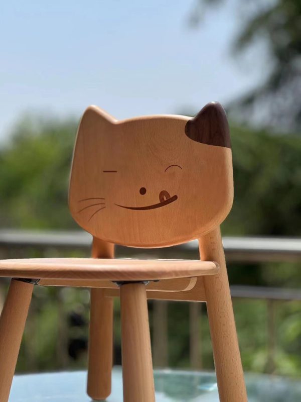 Solid wood children's chair - Image 3